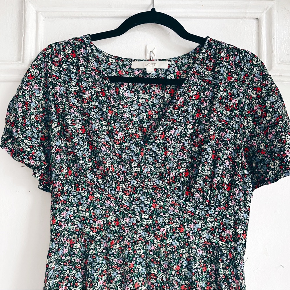 The Loft Floral Black midi Dress small stretchy comfy retro vintage style v neck - Picture 6 of 8